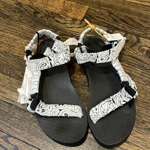 Arizona Love Sandals, size 39, white